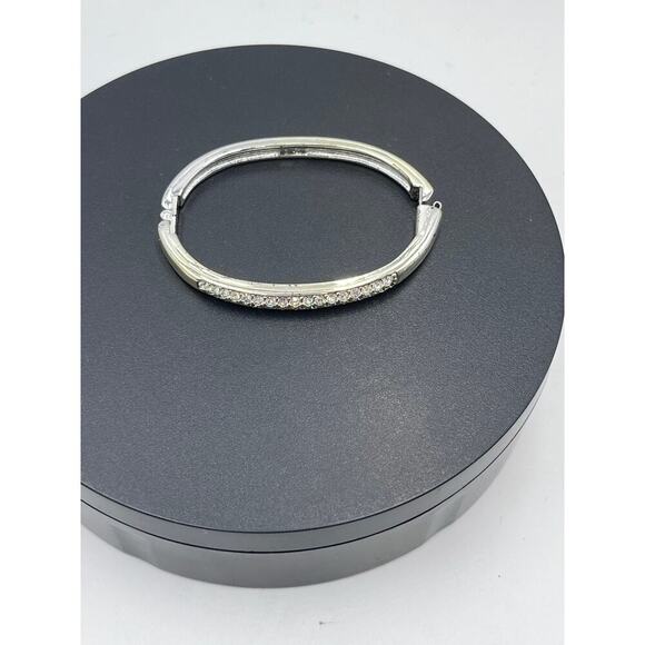 Swarovski Swan White Crystal
Bracelet Rhodium Hinged Clamper 
Bangle Bracelet - Picture 3 of 12